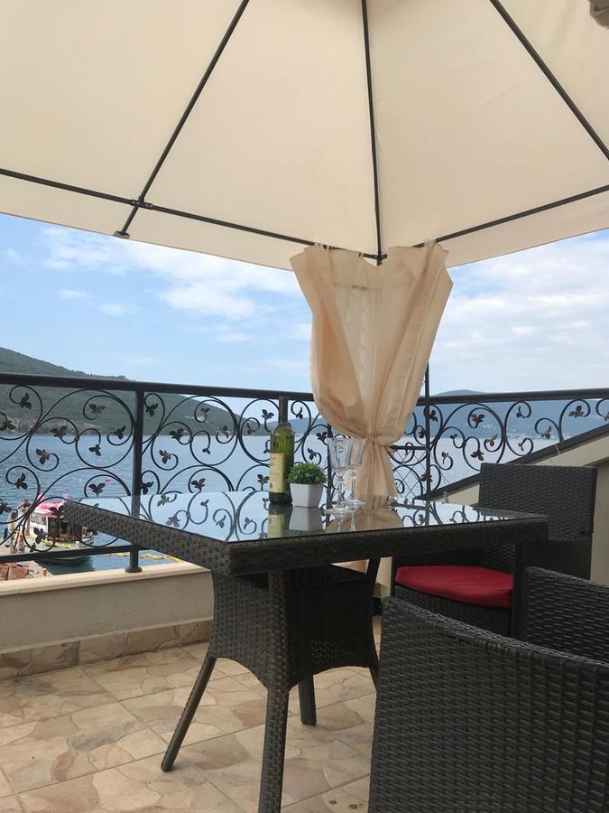 Apartment Sm Herceg Novi Exterior photo